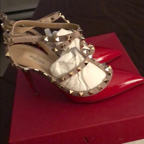 Authentic Valentino shoes - Picture 3 of 5